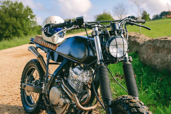 Quelle base, quelle cylindrée choisir pour un scrambler&nbsp;?