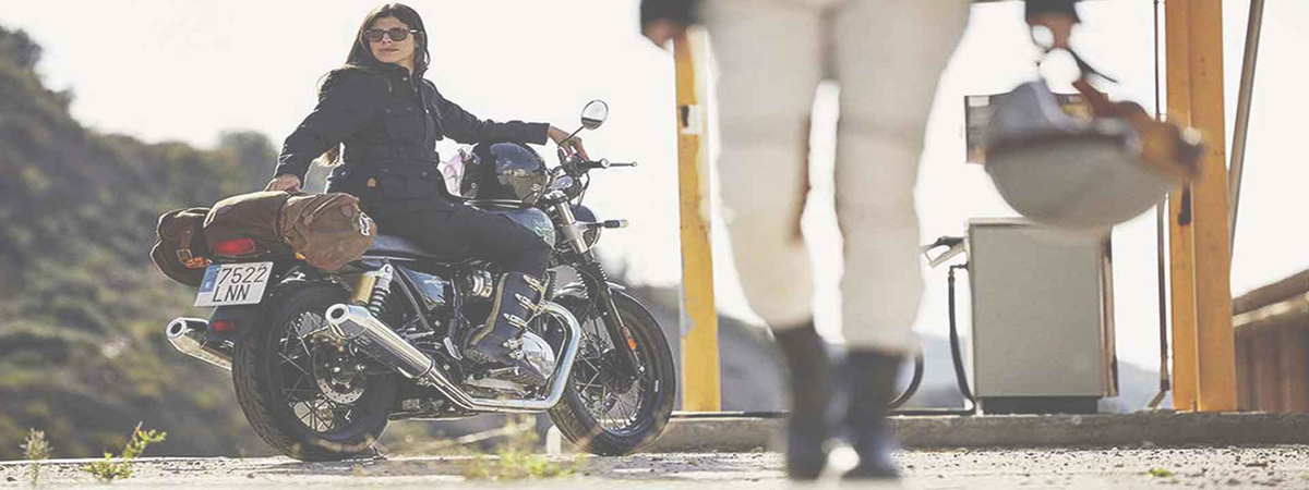 Collection de pantalons moto pour femme sur Blackpines.fr