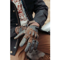 Gants moto cuir et denim homologués Age of Glory Shifter marron.