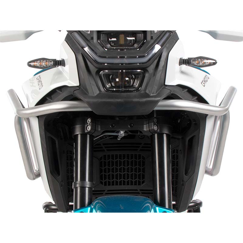 Crash bars reservoir argent Hepco Becker pour CFMOTO 450 MT. Blackpines.fr