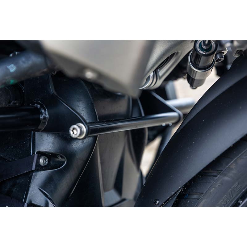 Entretoise pour arceaux de protection moteur Wunderlich couleur noire. Blackpines.fr