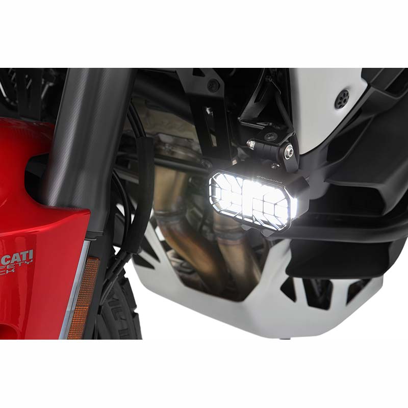 Kit de feux additionnels moto Wunderlich Microflooter 3.0. Blackpines.fr