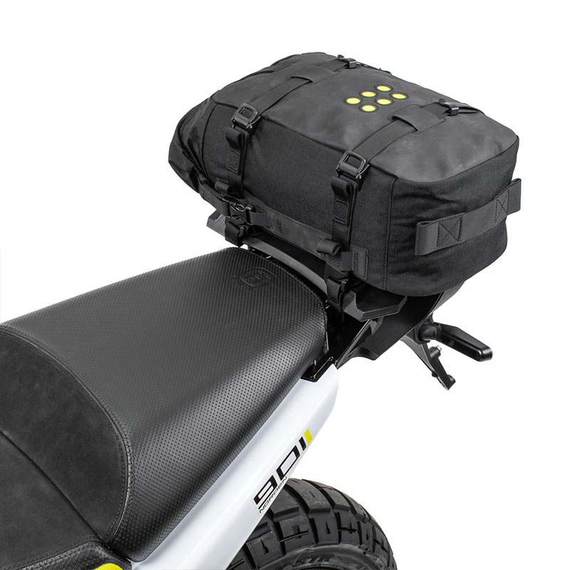 Harnais de selle OS-BASE kriega pour Husqvarna Norden 901.