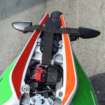 Kit de montage US-DRYPACK pour Aprilia Tuono V4.
