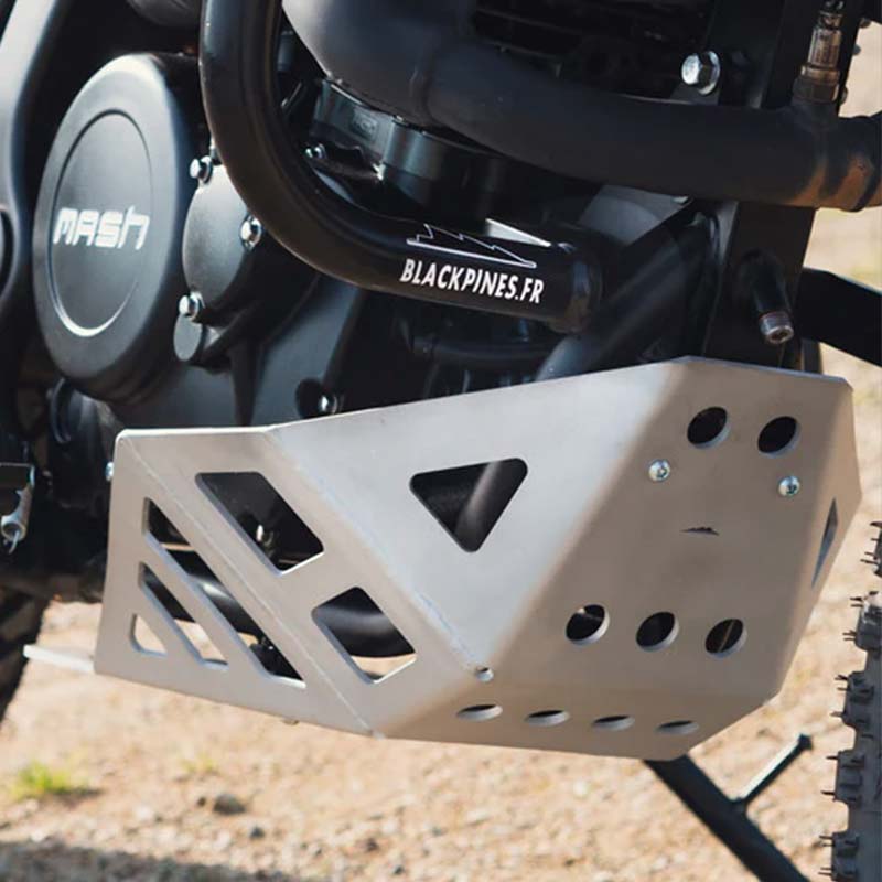 kit aventure Blackpines pour Mash 650 Xride. Blackpines.fr