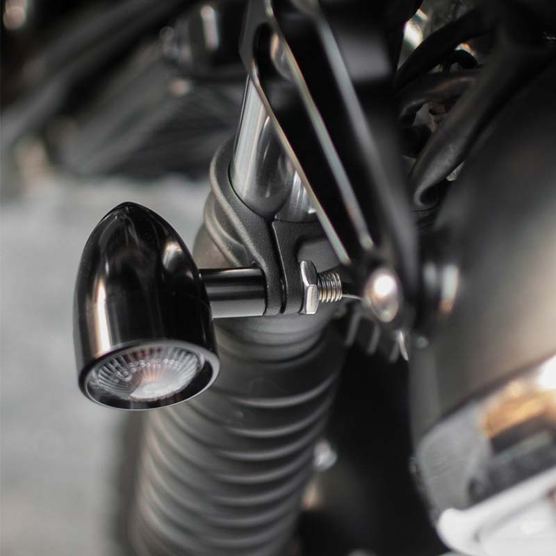 Supports de clignotants pour fourche 41mm Motone Customs Clampits. Blackpines.fr