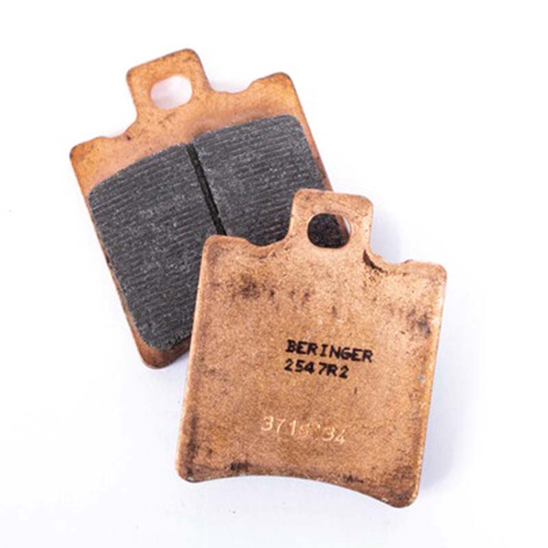 Plaquettes frein moto 2 pistons Beringer 2547r2. Blackpines.fr
