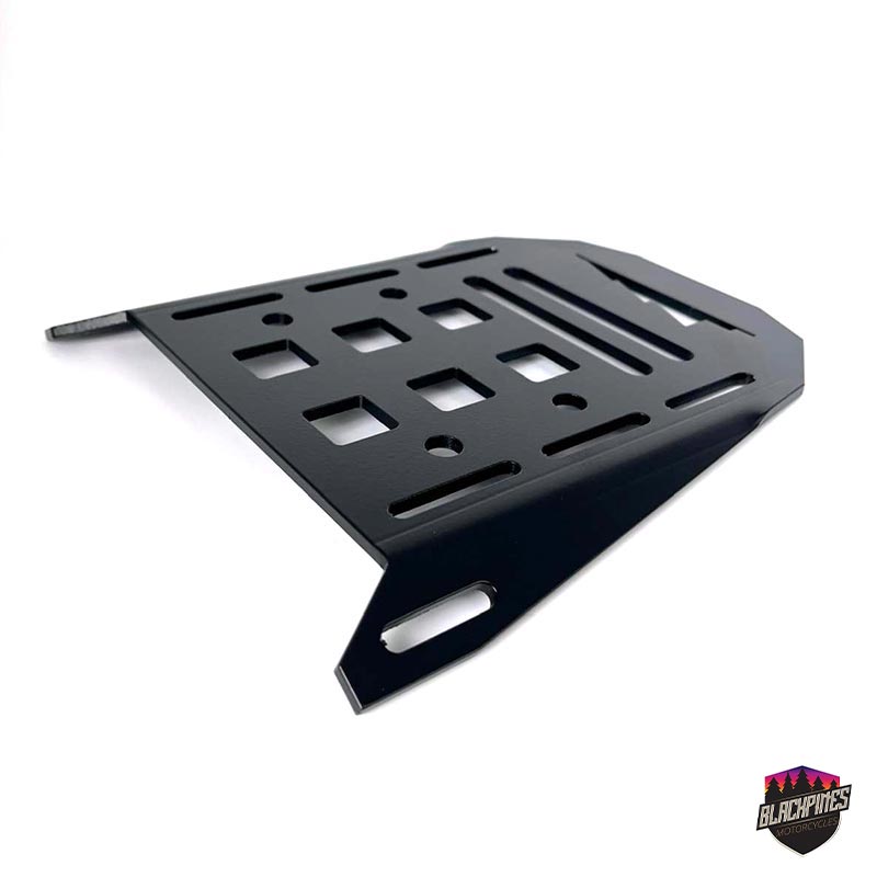 Porte-bagages aluminium 4 mm Blackpines pour enduro et trail.