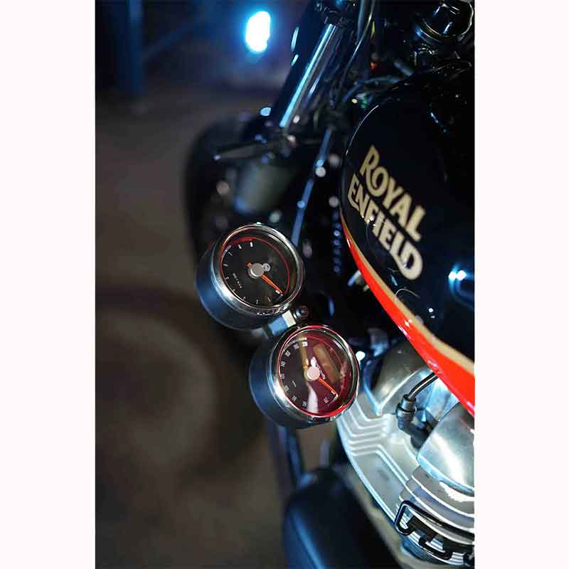 Plaque de phare Full LED + support clignotant + support de relocalisation Compteur RE 650 | Bonvent Motorbikes - blackpines.fr