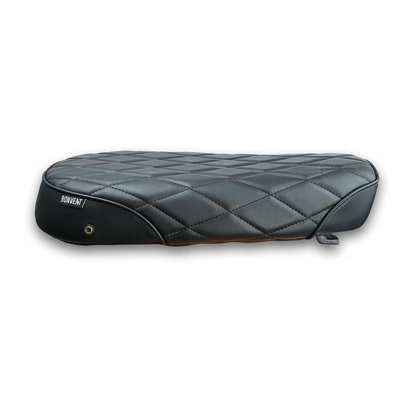 Selle mono noire diamant scrambler pour Royal Enfield serie 650. Blackpines.fr