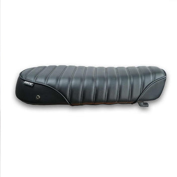 Selle mono noire scrambler pour Royal Enfield serie 650. Blackpines.fr
