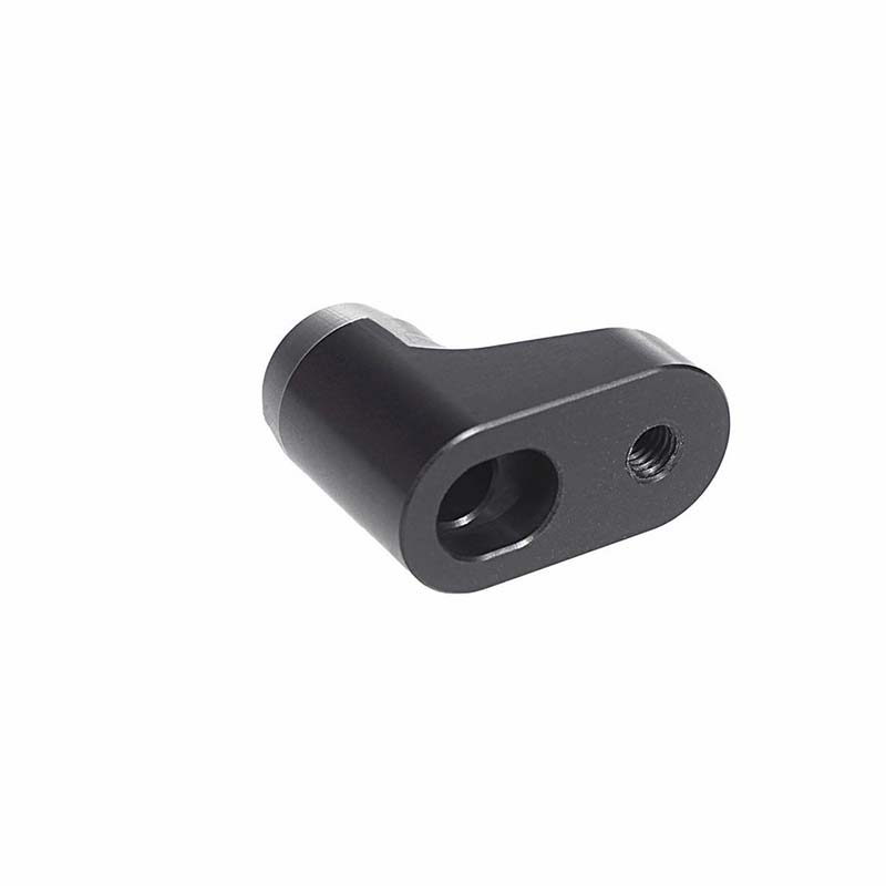 Adaptateur Motogadget des clignotants Mo.Blaze Triumph. Blackpines.fr