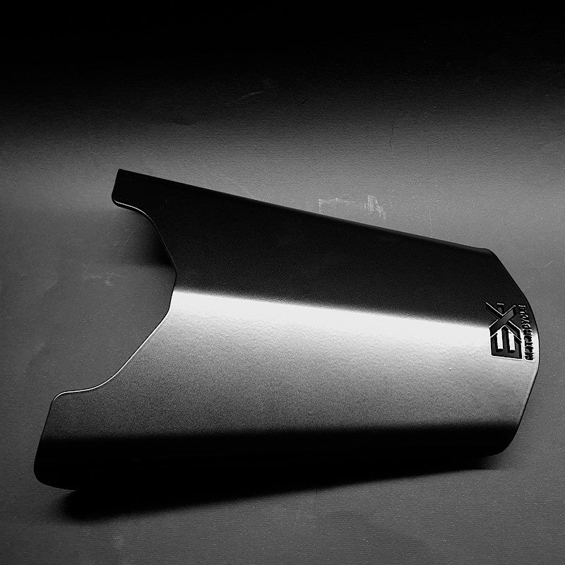 Cache support de plaque Ex-Motorcycle pour BMW R NineT. Blackpines.fr