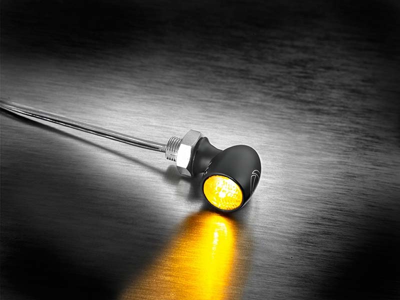 Clignotant LED Atto Dark verre fume Kellermann. Blackpines.fr