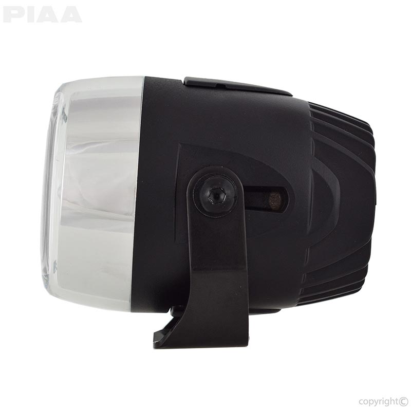 Kit phares additionnels antibrouillard blancs LP270 LED PIAA DK277X. Blackpines.fr