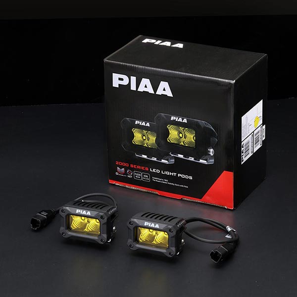 Feux additionnels LED route jaunes PIAA DKCL200 serie 2000. Blackpines.fr