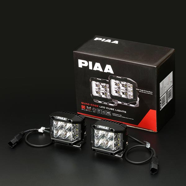 Quad Edge LED cube lights PIAA DKQE39E. Blackpines.fr