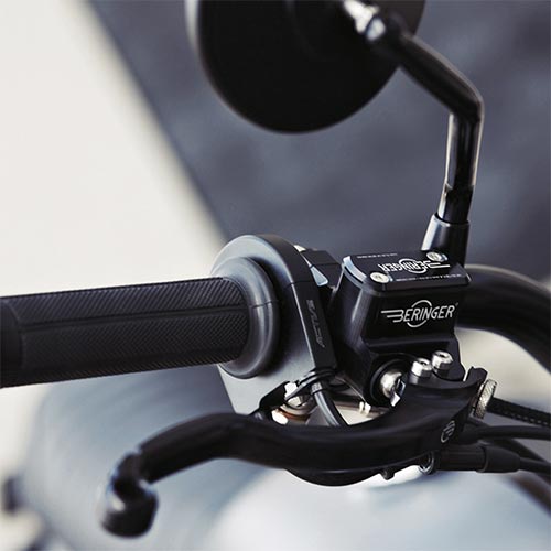 Commodos noirs haute qualite aluminium. Blackpines.fr