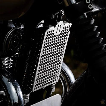 Grille de radiateur d huile Le Motographe pour Royal Enfield 650. Blackpines.fr