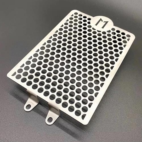 Grille de radiateur d huile Le Motographe pour Royal Enfield 650. Blackpines.fr